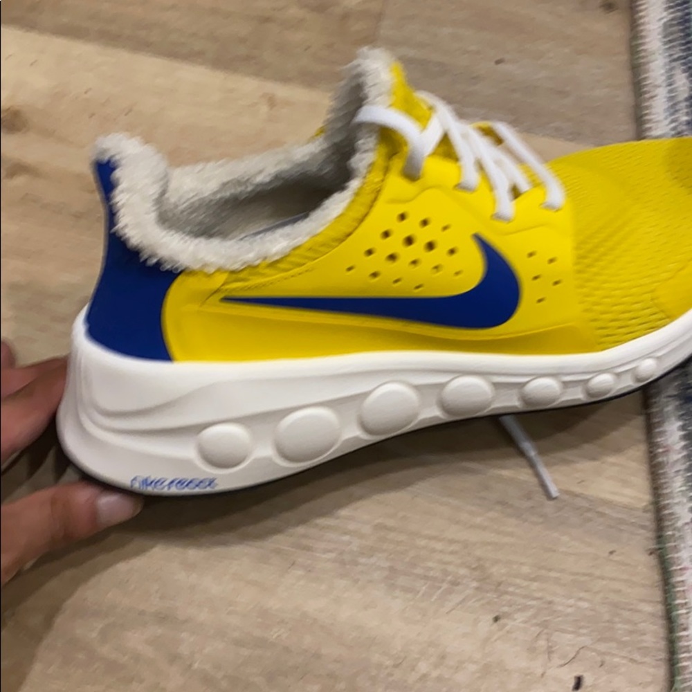 Nike react yellow fur